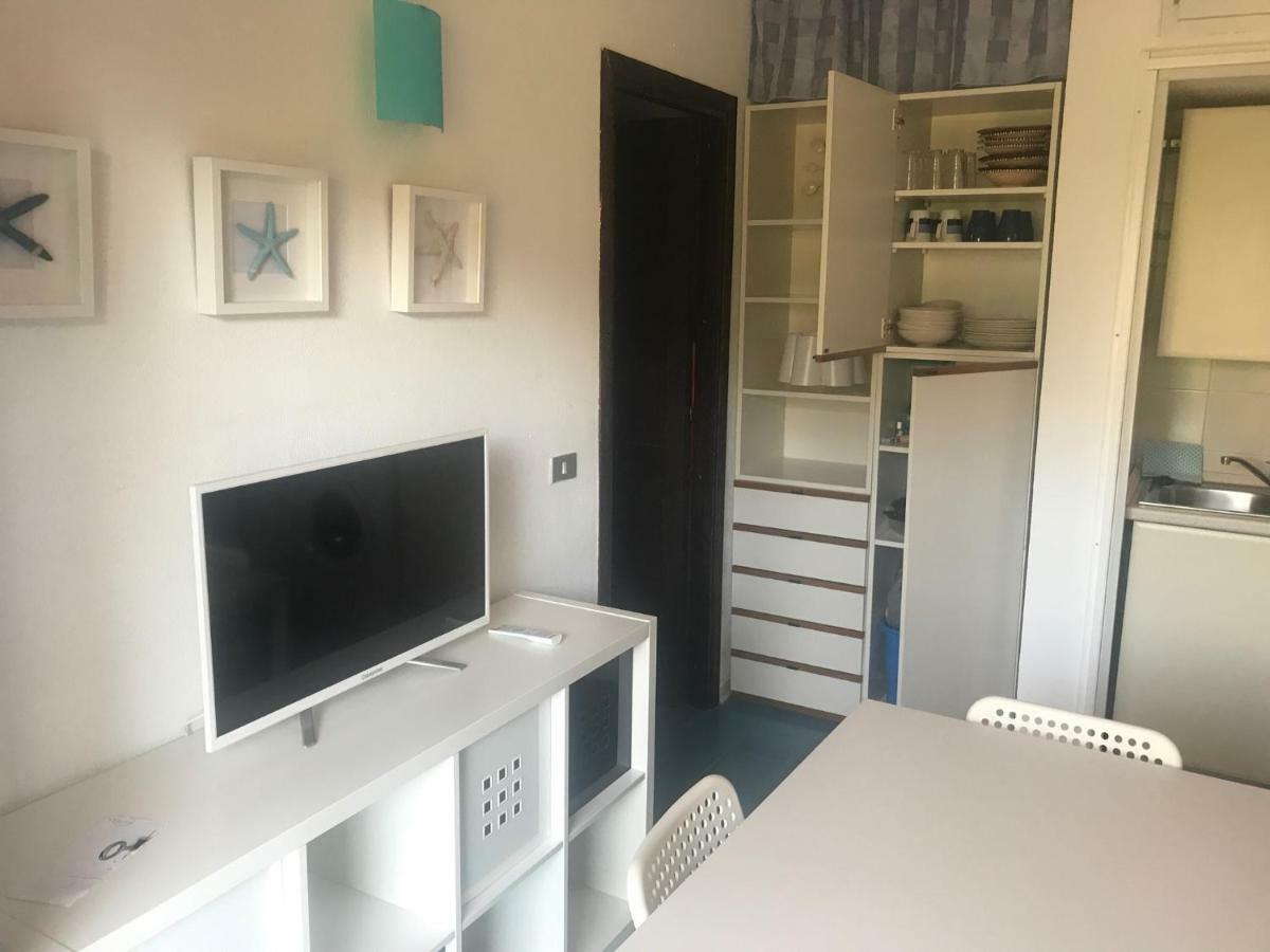 Bilocali Residenza Mediterranea Каниджоне Екстериор снимка